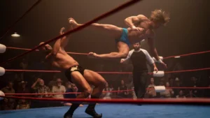 Zac Efron zmenený na nepoznanie – do kín prišla športová dráma Iron Claw Kultúra