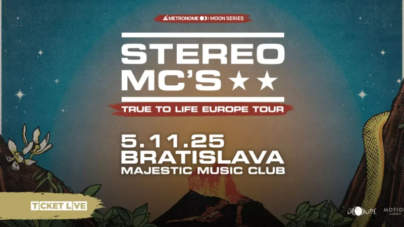 Koncertný plagát pre turné "True to Life Europe Tour" skupiny Stereo MC, ktoré sa uskutoční 5. 11. 2025 v Bratislave v Majestic Music Clube. Retro atmosféra s rastlinami a hviezdnou oblohou.
