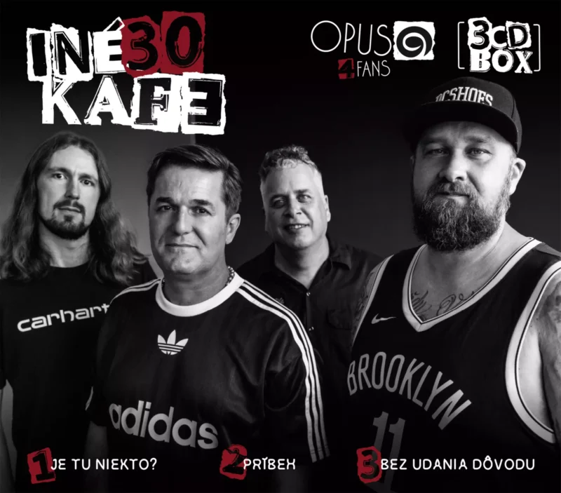 Čiernobiela fotografia štyroch členov kapely Iné Kafe; traja sa mierne usmievajú, jeden vyzerá vážne. Text zdôrazňuje ich 30. výročie a podrobnosti o albume.