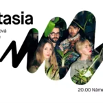 Plagát koncertu Plantasia na festivale Viva Musica. Zobrazuje štyroch ľudí obklopených rastlinami, s podrobnosťami o podujatí a dátumom, 16.7.2026.