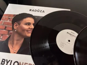 Ikonické piesne Radůzy vychádzajú na výberovom vinylovom dvojalbume Hudba